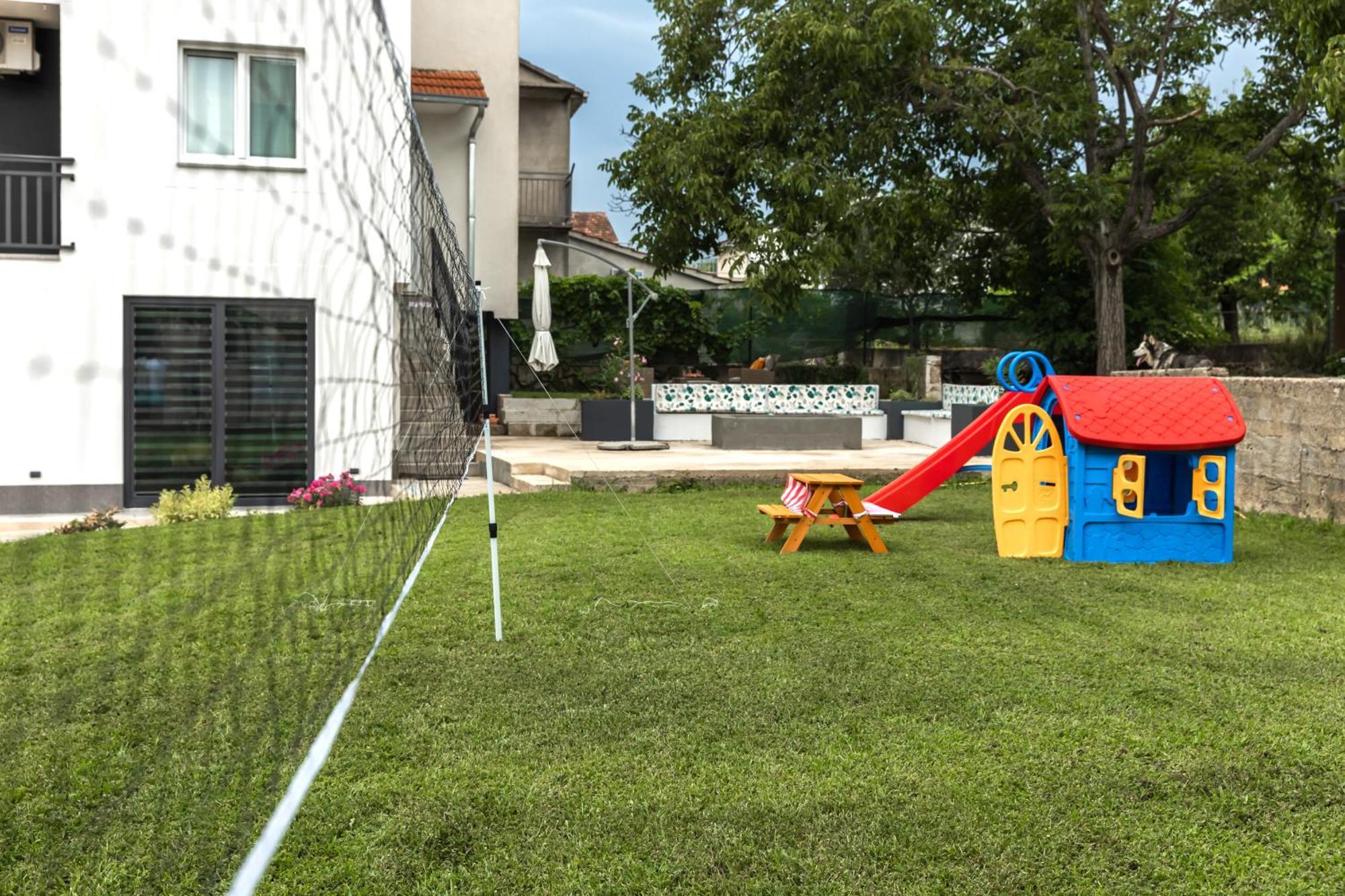 Deluxe Apartment Roma Imotski Esterno foto