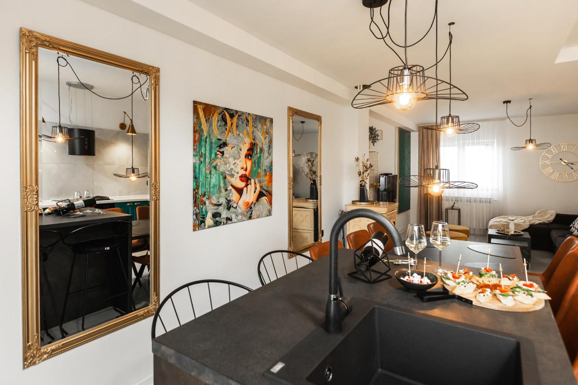 Deluxe Apartment Roma Imotski Esterno foto