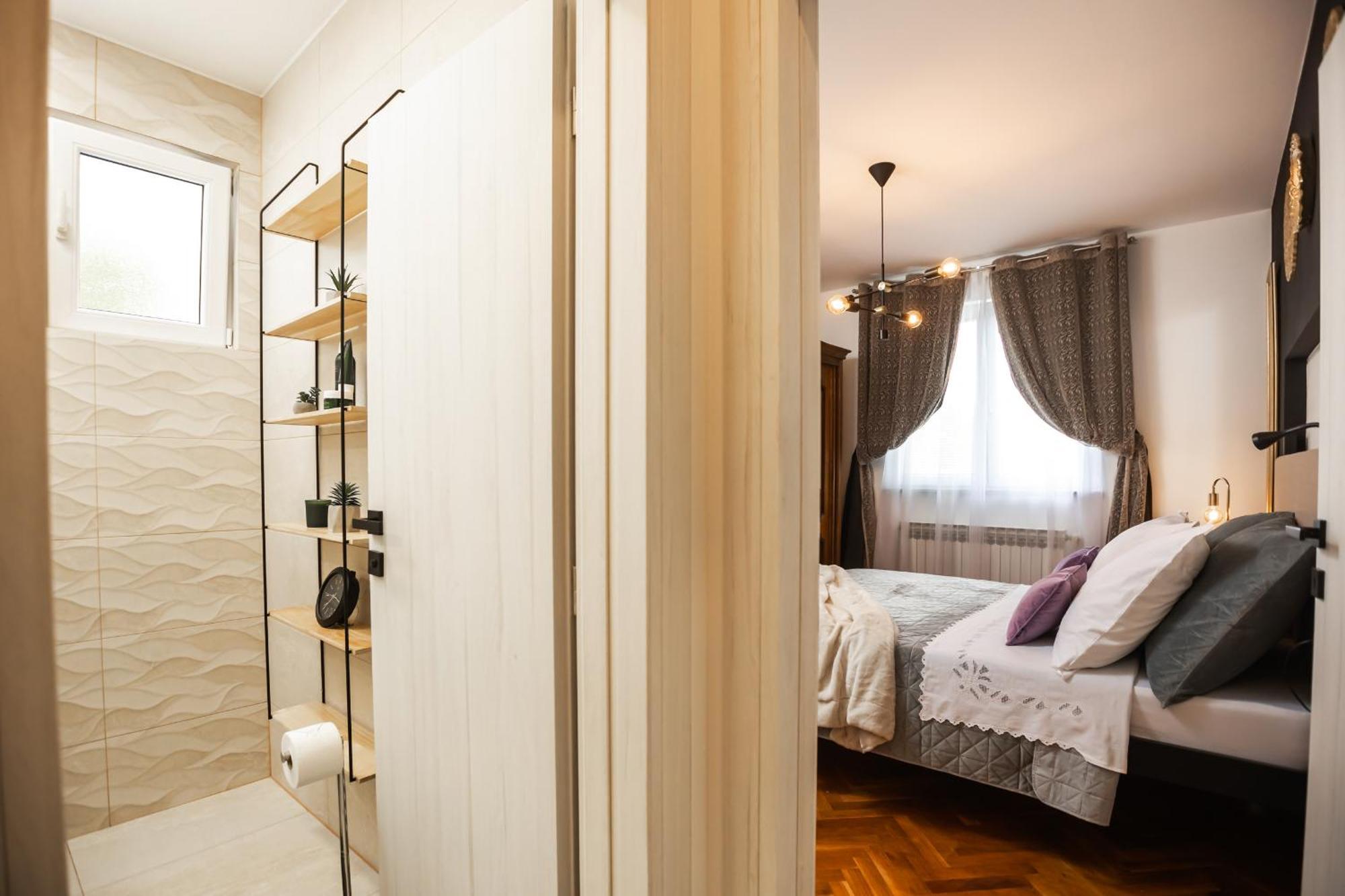 Deluxe Apartment Roma Imotski Esterno foto